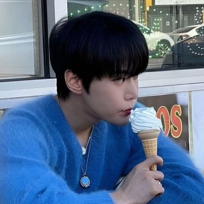 ไม่บอกๆeiei
