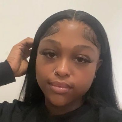 okayyshantiii's profile picture. 23