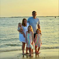 Addison (@dadrobs) 's Twitter Profile Photo