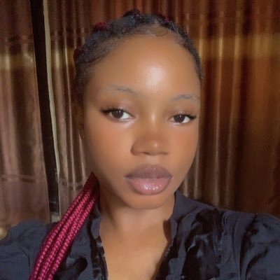 Feyi_shayy's profile picture. Aquarius ♒ OAU🎓 Thespian 🎭                   IG @feyi_shayy