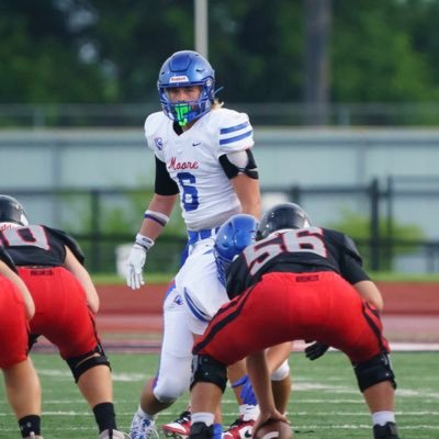 Moore high | Oklahoma city OK📍| 2025 | Football | OLB/H back| Track | 3.6 gpa | 5’11 210 lbs | 520 squat | 255 bench | 275 power clean