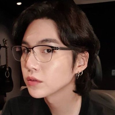 joonsjournals's profile picture. 25, mentally and physically disabled. i'm only alive bc bts is returning in 2025. | | in desperate need of funds for pain meds, surgery costs, baby care, etc.