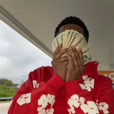 Young nigga who get to dem racks💸 ig:ypcshaad