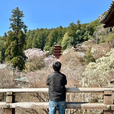 zzzztjlz's profile picture. Valar Morghulis