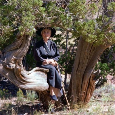 sueslattery1070's profile picture. 