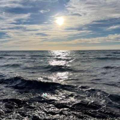 cosadiciora's profile picture. Κι αν κάτι σου στράβωσε... είχε τους λόγους του!!.. κλείσε το μάτι 😉 .. και ρίξε ένα χαμόγελο!! 😊😊