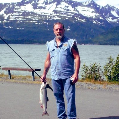 LRomska22541's profile picture. 