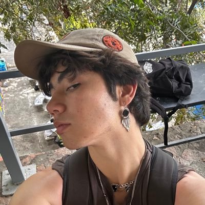 Zero_Dastan's profile picture. pilin