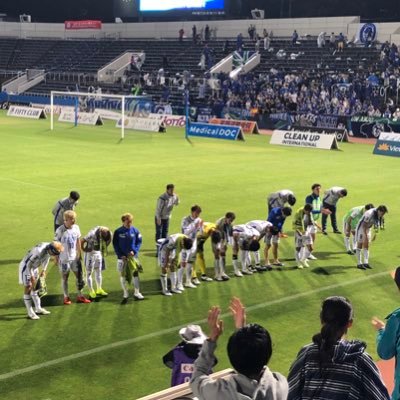 徳島ヴォルティス応援from東京🇸🇱 2013〜2017の徳島勤務をきっかけにヴォルティスのサッカーに魅せられ、 転勤後もDAZN継続中。 サッカー観戦歴=ヴォルティス応援歴=11期目 お手柔らかにお願いします。 #vortis #lovevortis #VALIENTE #蹴球メガネーズ #週刊J2