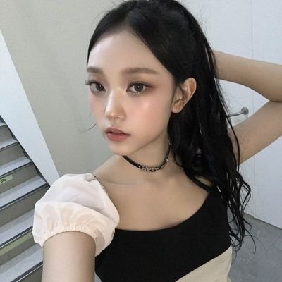 kttysuny's profile picture. ୨୧   ˚   ˖   college and study twt   !  𓏸 ﹙2006﹚ 𔘓