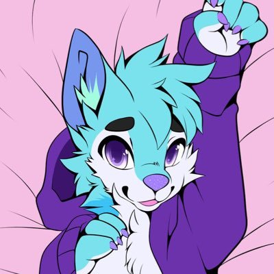 🇬🇧 in 🇺🇸 Awoo I'm an anxious floof 31 | Pan | Poly | Arctic Wolf🐺 | Dms welcome
