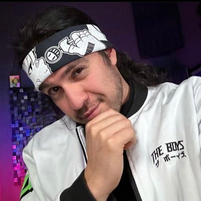 I got twitter just to read a shitty apology from someone I found so much comfort in.