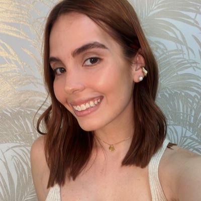 ClaudiaYacutone Profile Picture