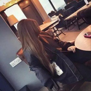 yuri204621's profile picture. 