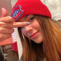 yiyi (@daylinhlopez) 's Twitter Profile