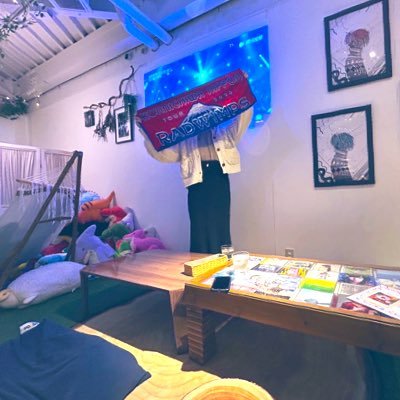 22歳大学生｜ボクンチ🗝🌹｜RAD▶︎2018横アリ6/19🔥2024東京4/6🔥 WBAC 9/27🔥｜邦ロ好き&wimperの方フォロバします｜𝐒𝐔𝐏𝐄𝐑 𝐁𝐄𝐀𝐕𝐄𝐑｜SaucyDog｜シンガーズハイ｜regretGirl