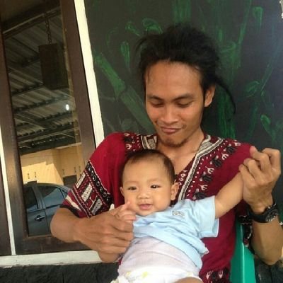 gigih_abadi's profile picture. buat apa senjata api jika korek dan segelas kopi cukup untuk mengadili.