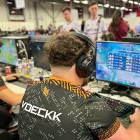 Vdeckk(@PVdeck) 's Twitter Profile Photo