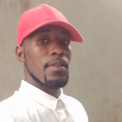 Sou Angolano 🇦🇴, Rapper de nome Artístico Troposférico, sou um Youtuber.