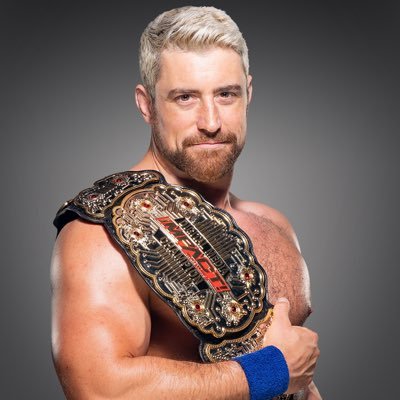 Biggest joe Henry believer ☝️Irish wrestling fan 🇮🇪