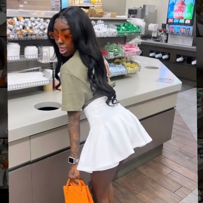 Sc: Lilbitt_517 🧚🏽♀️ • to know me is to love me 💕