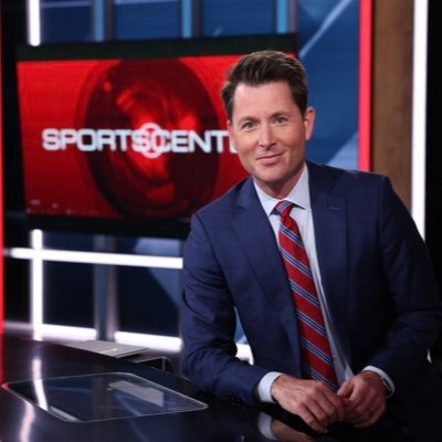 @ESPNCFB Studio Host. Thurs night CFB play-by-play. @SportsCenter Host @ESPN. Scottsdale native. @ASU & @Cronkite_ASU grad. IG: @mattbarrieespn