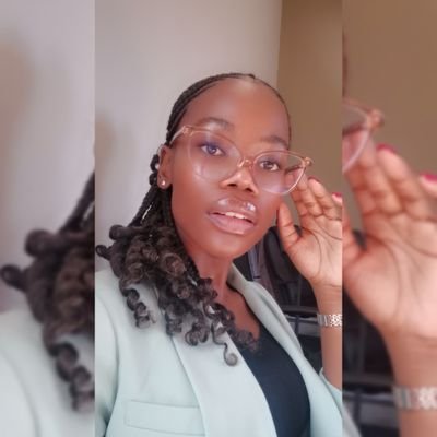Passionate young social worker dedicated to making a positive impact in peoples lives.
| NMU Alumni👩🏽🎓|
