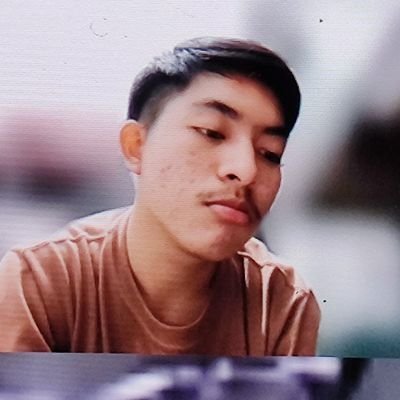 ✒️✊🏻🚩 |
tanganan ang panulat na nakalubog sa masa |
CPA Lawyer in transit
💙