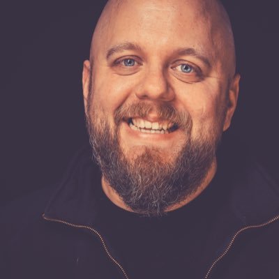 diel_dennis's profile picture. Addicted to: podcast, books, good movies. Writer. Marketing Management.