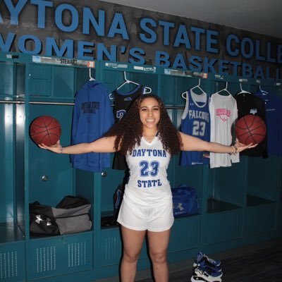 5’8 Guard Freshmen #30 - JUCO D 1 Daytona State @dscwomensbb / HS. @OASpartans : Nike Cal Storm @Cal_Storm1