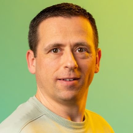 __Robert__'s profile picture. Working as Software Developer | .Net / C# | Photography / traveling / nature