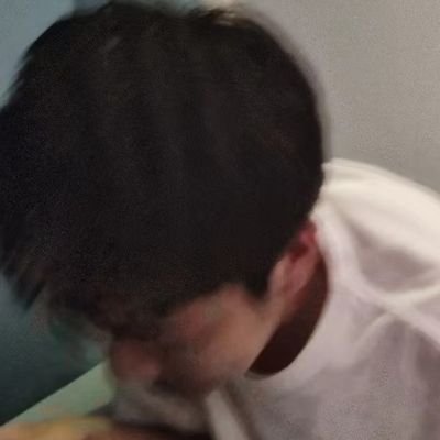 eternityy198070's profile picture. 我踏🐴吃吃吃吃吃吃吃吃吃
注：此账号充满负面情绪 谨慎关注