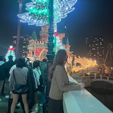 꿈을 이루기 위한 계정..✈️✨🐘☁ I’m studying English, Korean and Chinese!! 我自言自语🗣️ 请联系我 언제든지 연락주세요! 2025.03.01-다시 시작✍🏻 純日本人です🇯🇵👧🏻