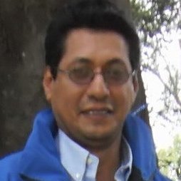 Ingeniero Industrial, me desempeño como Asesor de Seguridad y Prevención de Riesgos Laborales, vivo en Guayaquil y soy hincha de EMELEC