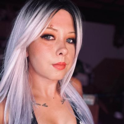 PickledPugs's profile picture. pugs. plants. photography. weed. sometimes gamer