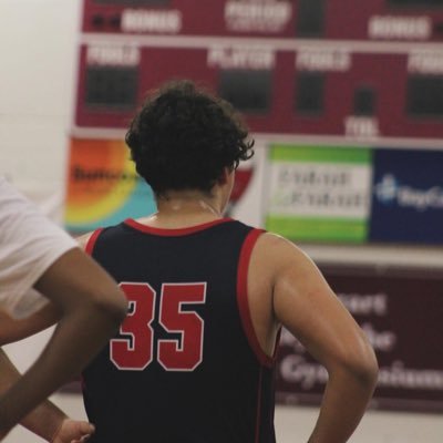 @SpaldingMBB | “25” | Forward/center| 6’6 220 petertradigan@gmail.com
