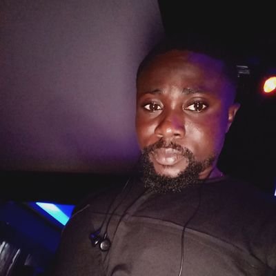 Pisamus's profile picture. A̶̲̥̅ lover of God,
A Diehard Arsenal Supporter
#COYG