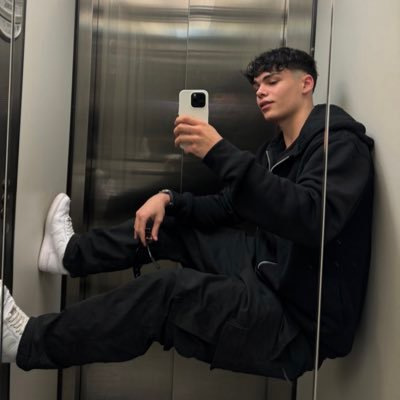 AlvaroBarrasF Profile Picture