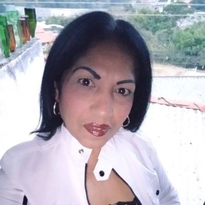 Merideña 🗻🇻🇪
Lcda en Educación, secretaria general Copei Campo Elias 
Opositora 💯 💚
 Agradecida con Dios por lo que tengo 🙏