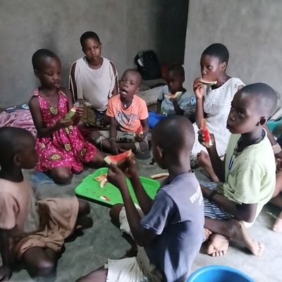 our main purpose is to help orphans and homeless childrens and streetkid , dear Brothers and sisters we need your support towards them https//chipper.me/@nanyo