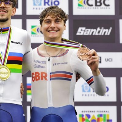 Paracyclist for the Great Britain cycling team. Working hard in what I do to give myself the best chance. 🇪🇺🥈Medalist. 15x 🇬🇧 Champion 🥉Medalist at Worlds