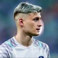 moath 10 (@z_x_n1) 's Twitter Profile