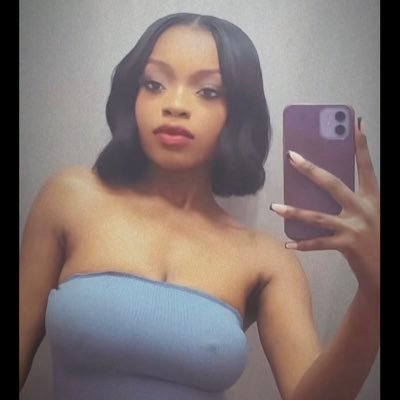 ashleythedoll__ Profile Picture