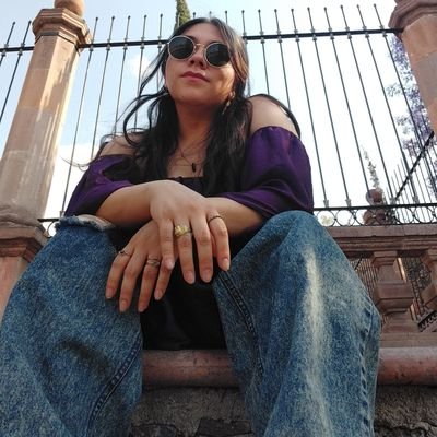 Sorceress✨
manquer l'automne
ALZA LA VOZ, MUJER