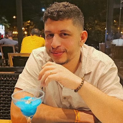 trgodddd's profile picture. Quer ser meu amigo me chama pro fut. Critico quem joga video game melhor que eu. Corrigo bug dos outros criando mais. São Paulo de coração.