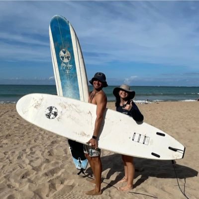 Eat PⓋssy, Not Animals. Surf instructor from P.R. 🌊🇵🇷 Psychology graduate student. Ⓥegan🌱 /Animal Rights Advocate. AR debates and activism YT channel:
