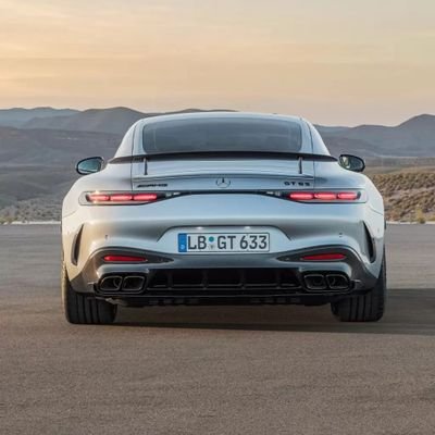 yiwang_cai's profile picture. ……