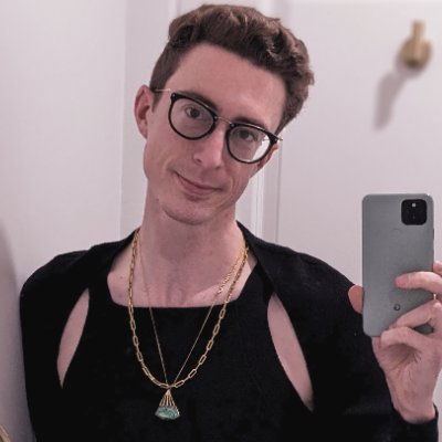 Community lead @ Reactiflux, the largest chat community for React and web professionals. Solopreneur, semi-retired, queer, noble slut