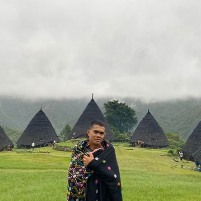 Manggaraian, Torajanese
🕍
Ruteng
Labuan bajo