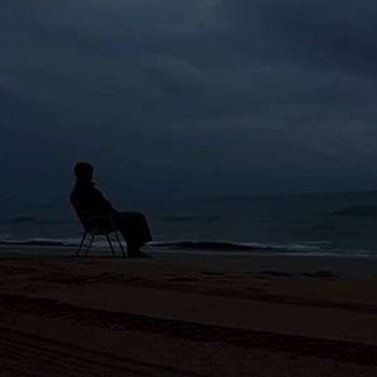 Nullmad_'s profile picture. MBBS, Interested in Economics, Financial Environment